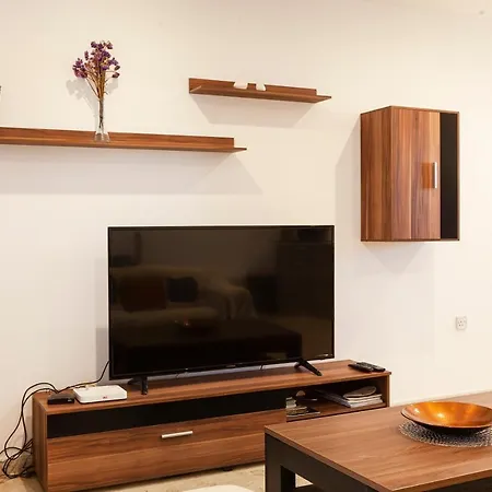Appartamento Spacious Apt With Comfy Sofa 2 Min To Promenade By 360 Estates *