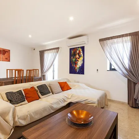 Spacious Apt With Comfy Sofa 2 Min To Promenade By 360 Estates St. Paul's Bay
