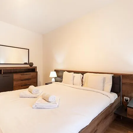 Appartamento Spacious Apt With Comfy Sofa 2 Min To Promenade By 360 Estates *