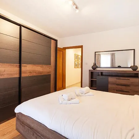 Spacious Apt With Comfy Sofa 2 Min To Promenade By 360 Estates * St. Paul's Bay