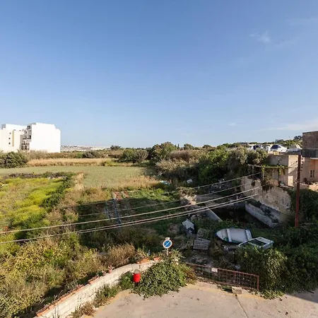 Spacious Apt With Comfy Sofa 2 Min To Promenade By 360 Estates Appartamento St. Paul's Bay